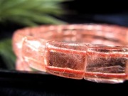 カザフスタン産ストロベリークォーツ