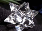天然水晶 アステロイド 彫り 置物