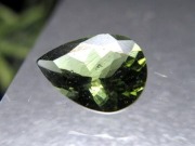 モルダバイト ルース モルダウ石 宝石 天然石