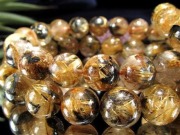 母岩ヘマタイト入り 