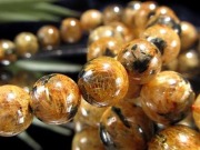 母岩ヘマタイト入り 