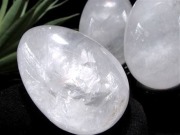 水晶 クリスタルエッグ 水晶たまご 天然石 彫刻置物