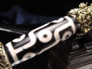 ◆数量限定入荷！◆天珠×密教法具◆豪華な大天珠◆開運＆魔除けの良好な組み合わせ◆魔障を取り除き、結界を張るプルパ◆立身出世・願望実現・合格祈願、必勝祈願◆1点物◆九眼天珠プルパ【金剛杭】置物◆縦約15cm◆