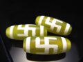 ◆激安限定入荷◆お買い得！◆明るいビタミンカラー◆至純風化天珠◆蔓字(卍)天珠(まんじてんじゅ)◆縦サイズ：約30mm◆