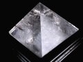 水晶ピラミッド