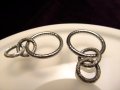 ◆高品質Silver925パーツ◆使い方様々！手作りアクセサリーのアクセントに！◆3連リングコンポーネント◆リング穴内径約14mm 6mm 6mm◆アンティーク仕様◆CMP103◆