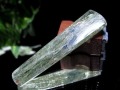 グリーンカイヤナイト 藍晶石 原石 結晶