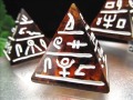 アンバー 琥珀 ピラミッド 象形文字 インテリア