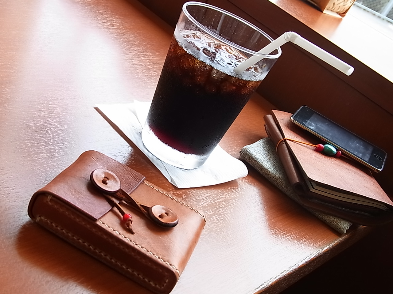 Ｐｈｒｙｇｉａｎ ｃａｐ & Ｃｒｏｗｎ　オイルレザー 名刺入れ（縦型）