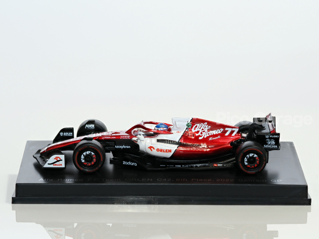 ◇【Spark】1/64 AlfaRomeo Racing C42 No.77