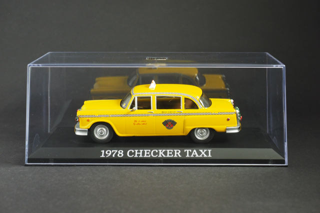 GREENLIGHT 1/43スケール 1978 Checker TAXI X’Mas プラケース