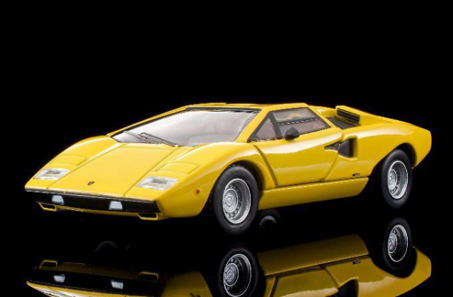 絶版未展示品 京商 1/18 ランボルギーニ カウンタック LP400 イエロー 京商 ミニカー | 「ランボルギーニカウンタックLP400」を1/18