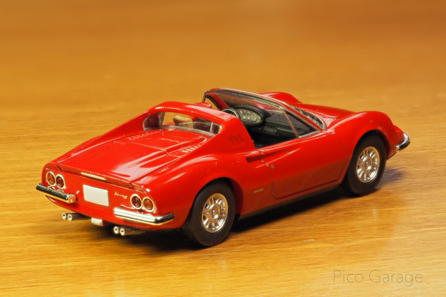 トミーテック　フェラーリ ディーノ 246GTS-2