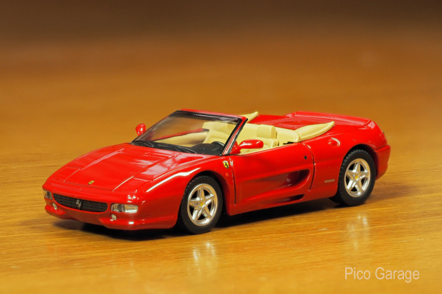 トミーテック1/64 　フェラーリF355S フロント