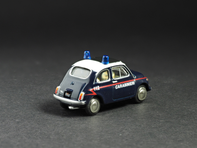 PremiumClassiXXs1/87 FIAT500イタリア警察_後