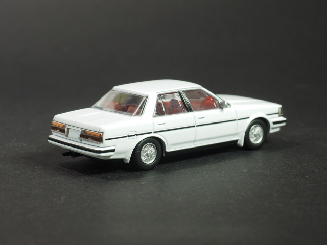 トミーテックLV-N１５６　84年式トヨタクレスタa（後）