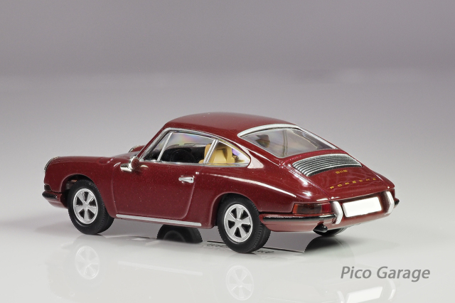 トミーテック 1/64ポルシェ911S(マルーン）後