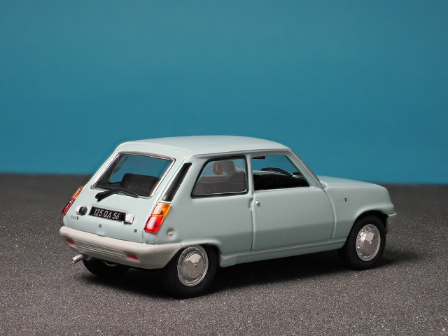 ノレブ1/43ルノー5_後面
