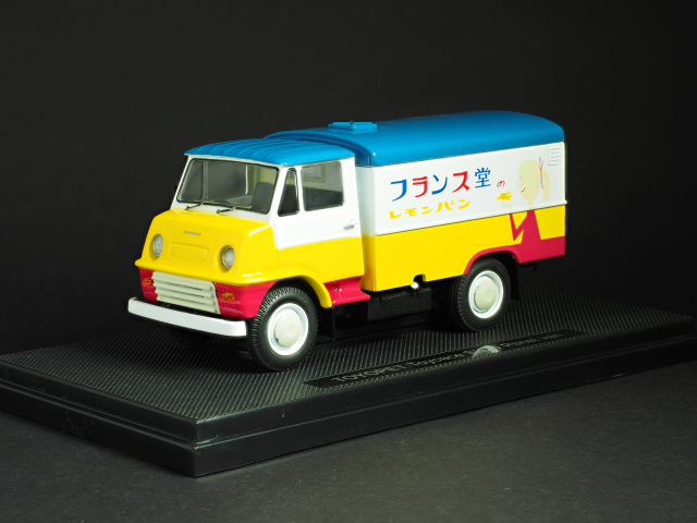 EBBRO】TOYOTA トヨペット トヨエースSK20 パネルバン 1/43