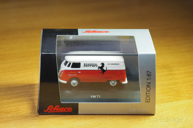 シュコー1/87VWT1フェラーリ_01