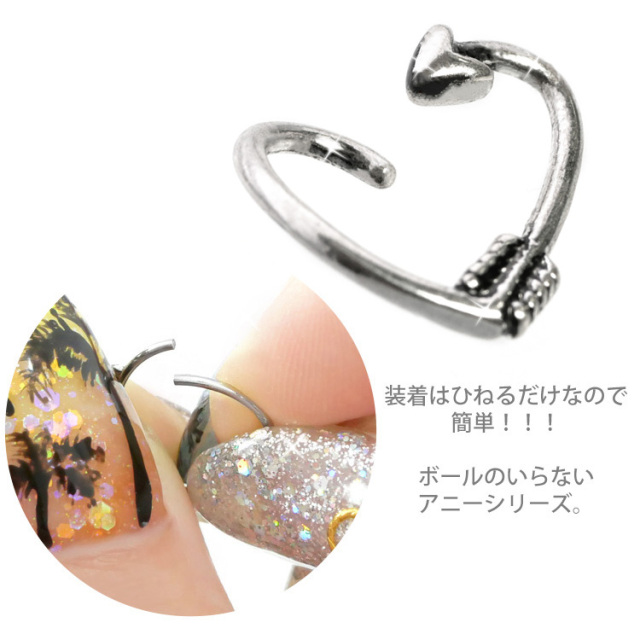 ハートをぎゅっと！横抱きわんこピアス（コーギー） コーギーおしりコーギードッグ3つの刺繡キーリング - ショップ