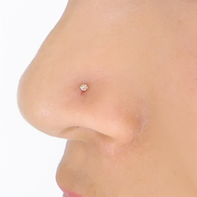 送税込【AMY O】Tiny Trinity Ball Nose Stud 鼻ピアス♪国内発 Tiny Tri Bead Ball Studs, Tiny Rose Gold Earrings, Helix