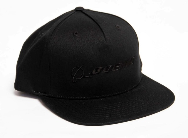 Boeing Signature Logo Flat Bill Hat（ブラック）