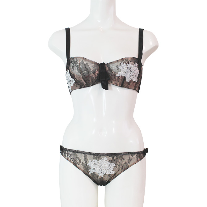 【Chantal Thomass】【シャンタルトーマス】06220　ハーフパットブラ＆ショーツ　Black/Ivory