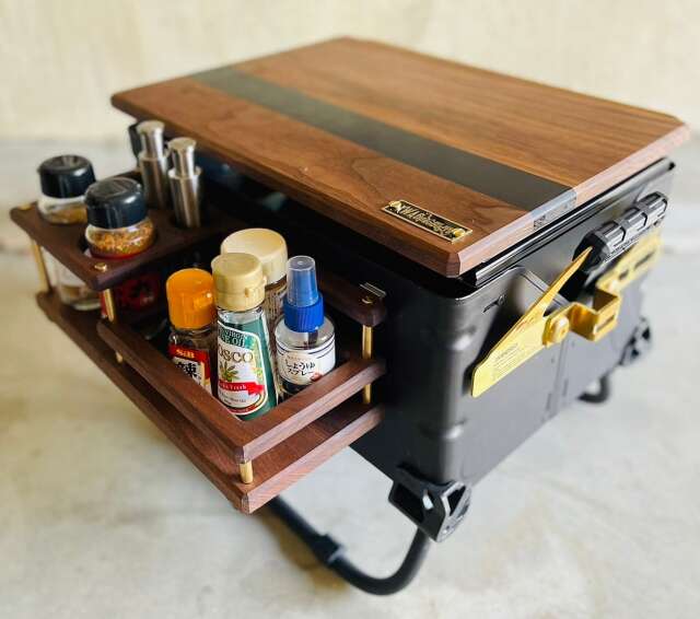 スパイスラック　SPICE-TAGE　三脚Ver. XWAG PRODUCTS SPICE-TAGE 三脚Ver.｜WALNUT EDITION｜XWAG PRODUCTS