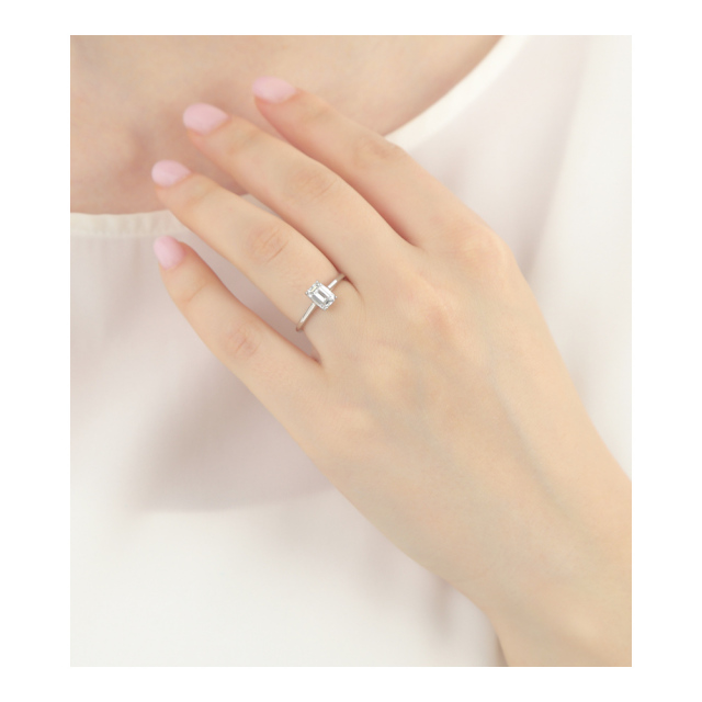 新商品 ダイヤモンド リング 指輪 一粒 ダイヤモンドリング ダイヤリング 1.0ct エメラルド 角 プラチナ PT900 ラボグロウン ホワイト ジュエリー アクセサリー シンプル ブランド 誕生日 プレゼント 女性 ギフト 母の日 ラボグロウンダイヤモンド