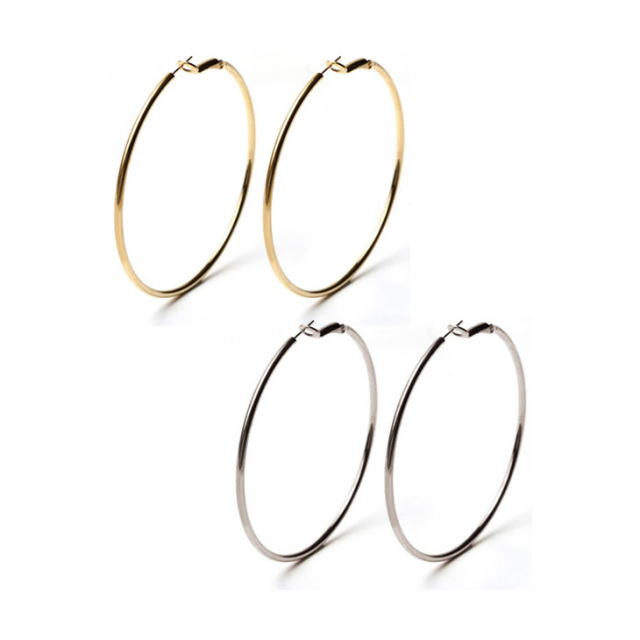 新品未使用 GARNI K18 3連 フープピアス 刻印有り 美品 保存袋付き  