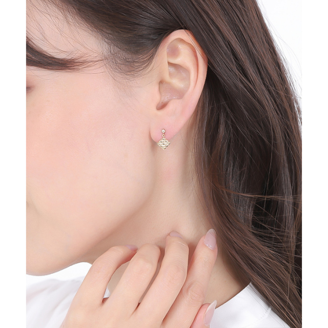 ダイヤモンド ピアス レディース ダイヤモンドピアス 0.06ct ダイヤ  