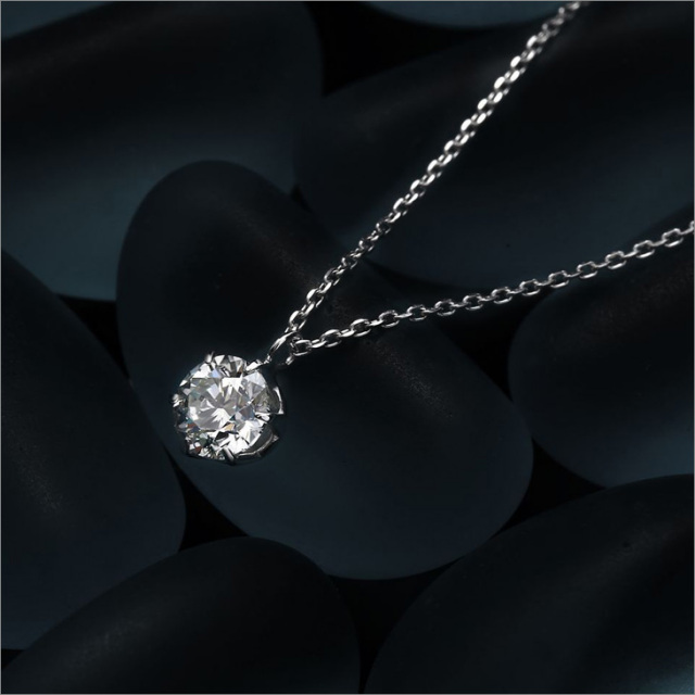 ダイヤモンド ネックレス レディース PLUSTER 鑑定書付き プラチナ 一  