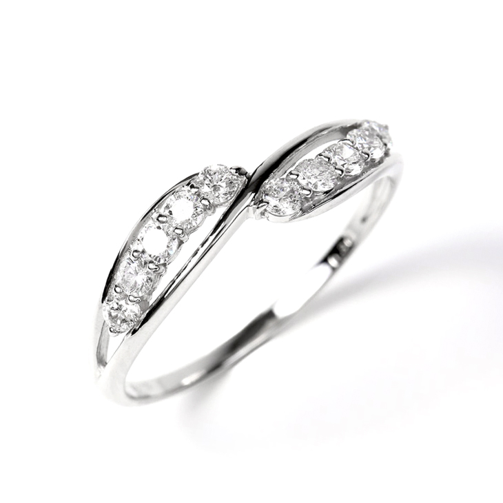 ダイヤモンド リング Pluster プラチナ Pt900 天然ダイヤ0 3カラット スイートテン 指輪 レディース ギフトボックスセット