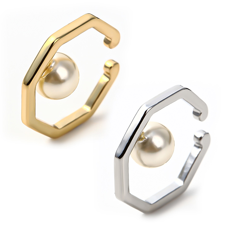 イヤーカフ 金属アレルギー対応 レディース イヤリング イヤーカフス イヤカフ パール 大ぶり ノンホールピアス 片耳 シンプル はさむ 18K 地金 イヤークリップ イヤーフック 華奢 痛くない 誕生日 プレゼント 女性 ジュエリー 母の日
