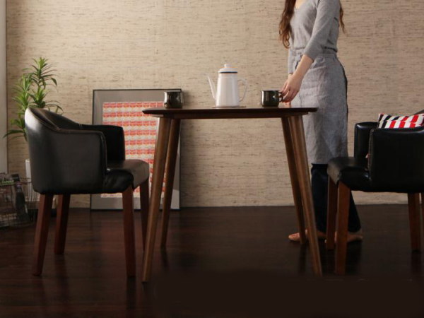 TOMTEウォールナットカフェテーブルセット