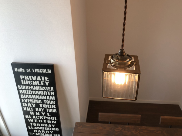 KOSTKA（コスタカ）ガラスペンダントライト