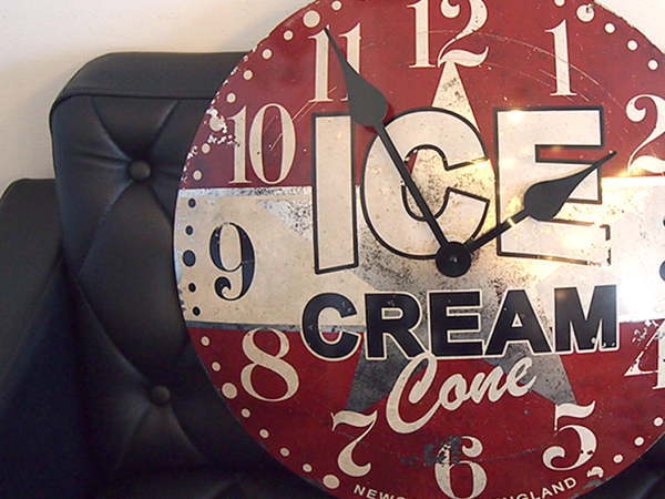 NEW GATE Ice Cream Cone Wall Clock 【公式通販】