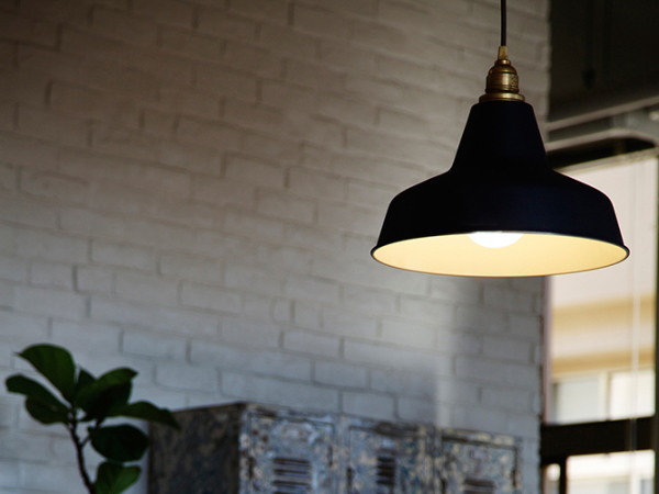 ARTWORKSTUDIO ペンダントライト AW-0375 - www.kathartika.pt