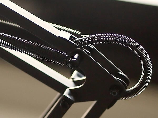 SNAIL（スネイル）1灯アームデスクライト