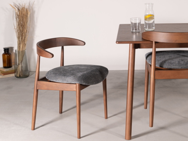 マーシュ ダイニングチェア MARSH DINING CHAIR F7-104 【FORM