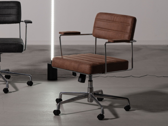 デスクチェア　form（フォーム）F7-119BK ブラック 楽天市場】デスクチェア ブラック BK クローム CR 肘付き アーム