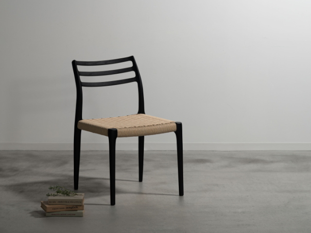 アルネ ダイニングチェア ALNE DINING CHAIR F7-134 【FORM】フォーム