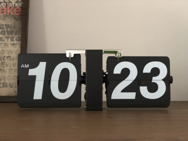 LURA（ルーラ）フリップクロック（パタパタ時計）