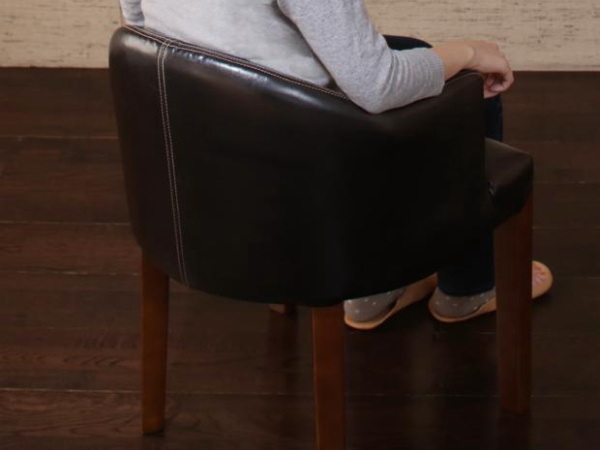 TOMTEウォールナットカフェテーブルセット