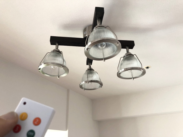 DINER-CROSS（ダイナークロス）リモコン付き 4灯ガラスシーリングライト