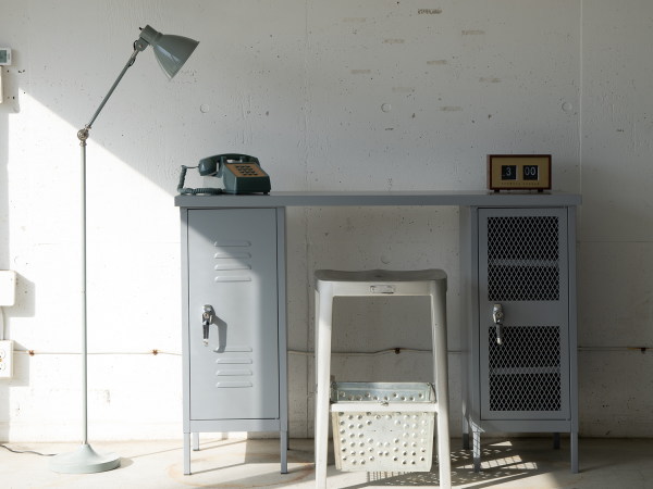 送料無料 TURKU（トゥルク）フロアランプ (S) EN-009 【HERMOSA