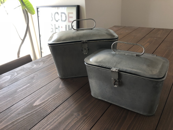 TRAPEZOID（トラペゾイド）ブリキ小物入れ（S/L2個セット）