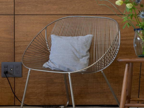 アイアンワイドチェア