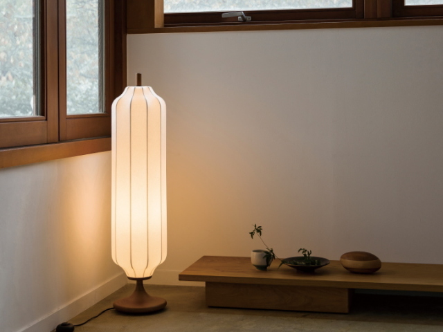 コルムナ COLUMNA フロアライト LT-4663 【INTERFORM】インターフォルム